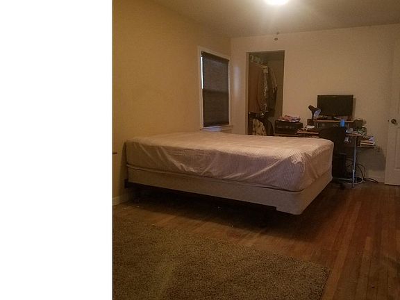 3rd image of 313 Winston Ave