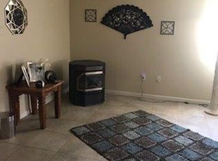 1503 Date Dr, Los Banos, CA 93635
