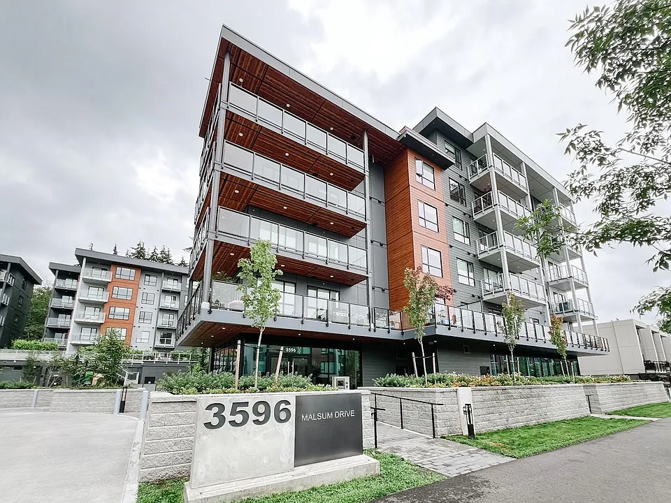 3596 Malsum Dr #607