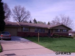 5224 N Newport Ave, Omaha, NE 68152