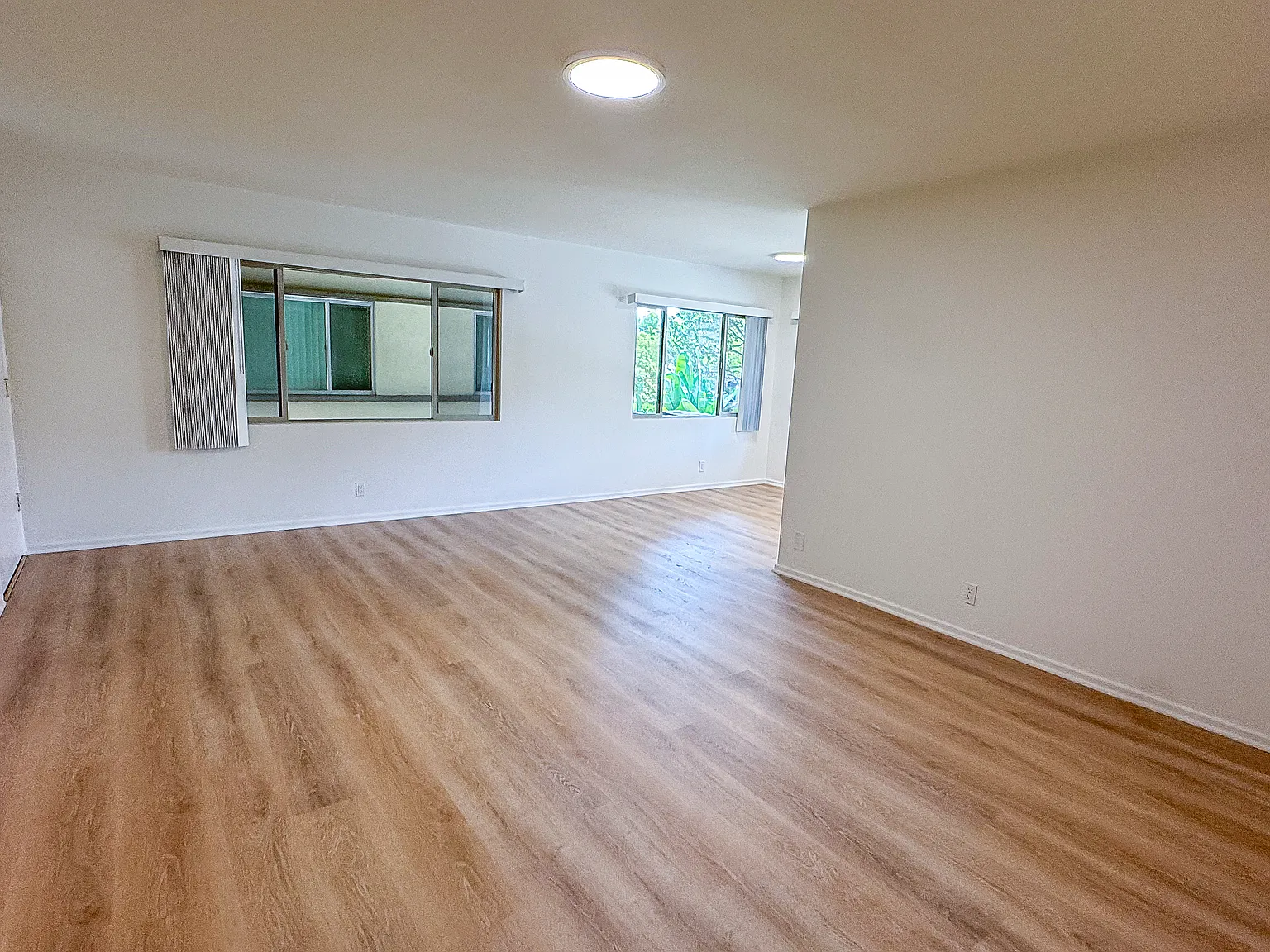1 bed, 850 sqft, $3,450 — Photo 4