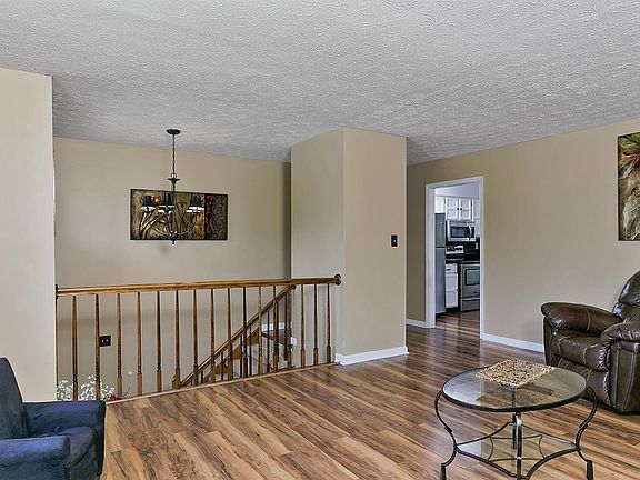 4th image of 1468 Jocasta Dr
