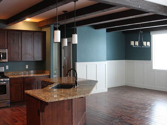 3rd image of 3055 River Lakes Dr