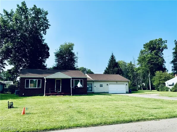 309 Mansell Dr, Youngstown, OH 44505