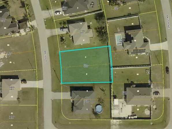 17 NW 29th Pl, Cape Coral, FL 33993