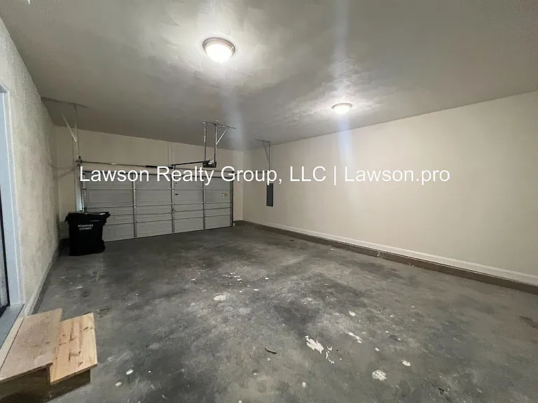 2080 Lawson Ln — Photo 22