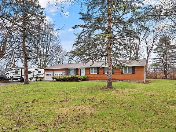 2nd image of 5336 Caughdenoy Rd