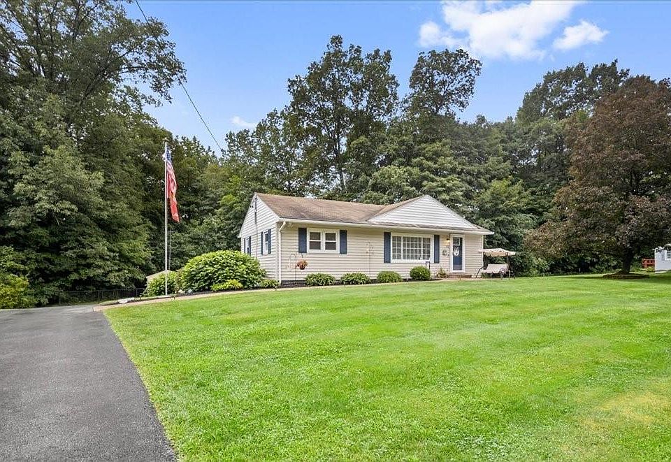 1st image of 80 Westwood Drive