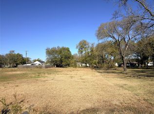 712 S 2nd St E, Dawson, TX 76639