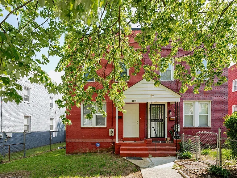 5347 Ames St NE — Photo 21