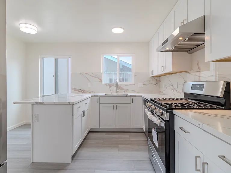 1322 Southgate Ave #2.2 — Photo 13