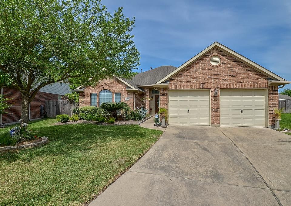 1st image of 11114 Canyon Brook Ct