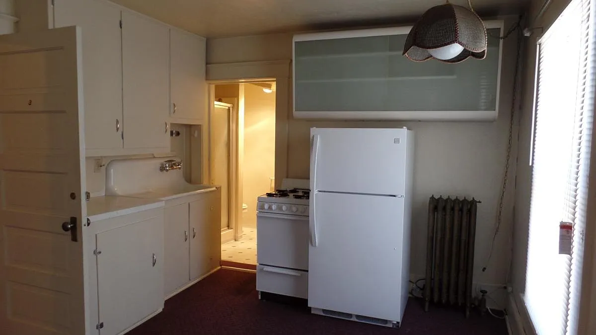 1 bed, $750 — Photo 1