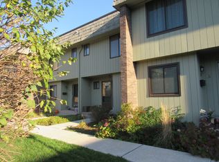 18 Magnolia Hill Ct #18, Cromwell, CT 06416