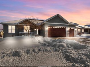 461 T Bird Dr, Fond Du Lac, WI 54935