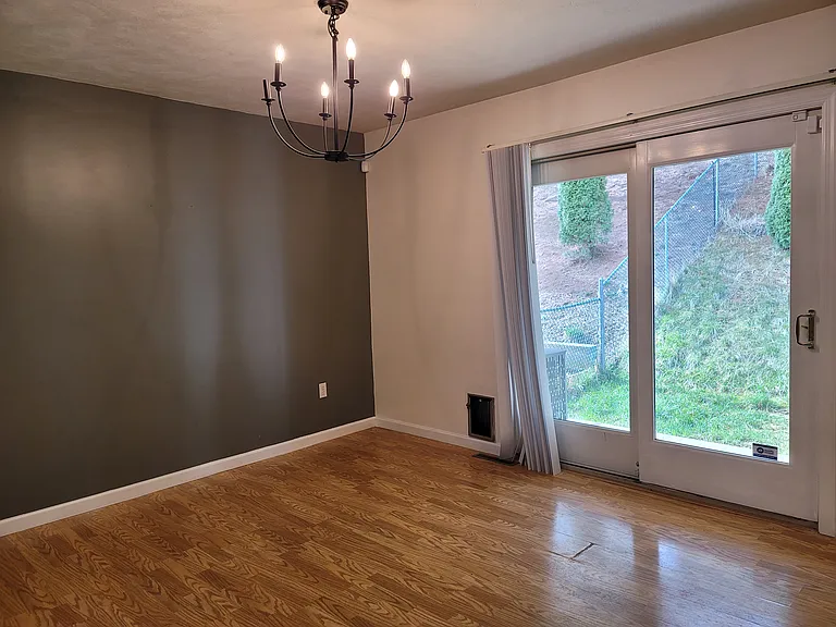 878 Tremont St — Photo 3