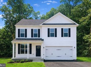 31 Blue Stone Dr, Fredericksburg, VA 22405