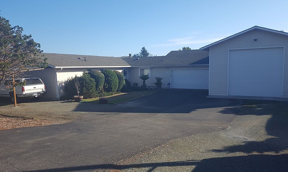 Huge driveway