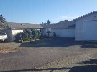 15690 Pedrioli Dr, Brookings, OR 97415