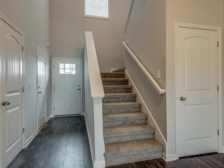 7416 Marisa Way — Photo 2