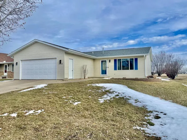 1708 Spring St, Worthington, MN 56187
