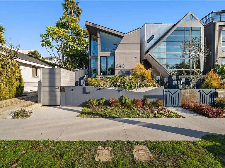 840 California Ave — Photo 40
