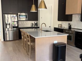 11447 SW Colmar Ln, Portland, OR 97225