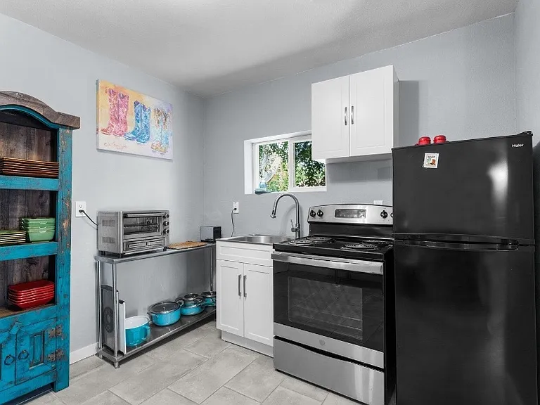 496 W Mohave St #1 — Photo 6
