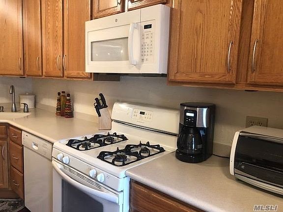 3rd image of 3432 Corporal Kennedy St #1