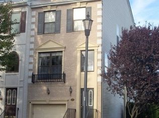 400 Hartford Dr, Nutley, NJ 07110
