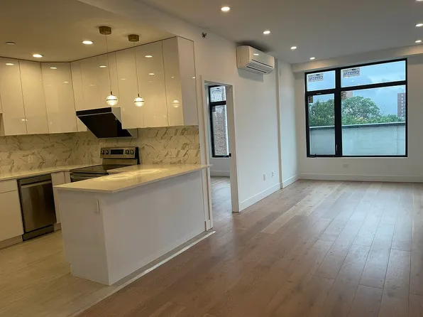 52-16 Roosevelt Ave #5A, Woodside, NY 11377