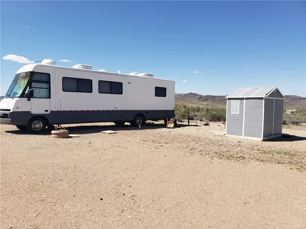 8141 W Inyo Dr, Willow Beach, AZ 86445