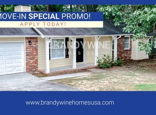 3884 Tanglewood Rd, Snellville, GA 30039