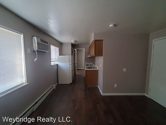 4th image of 2842 Montana Ave APT 1