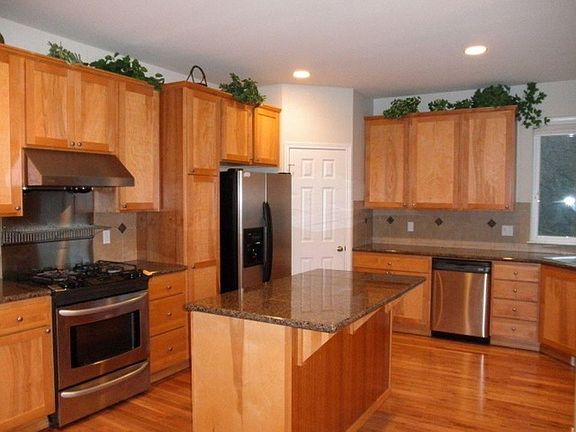 Island kitchen