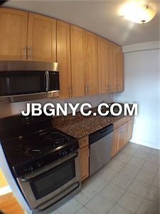 4th image of 80 Riverdale Ave APT 11E