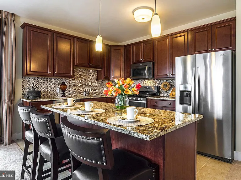 1307 Churchill Downs Way — Photo 18