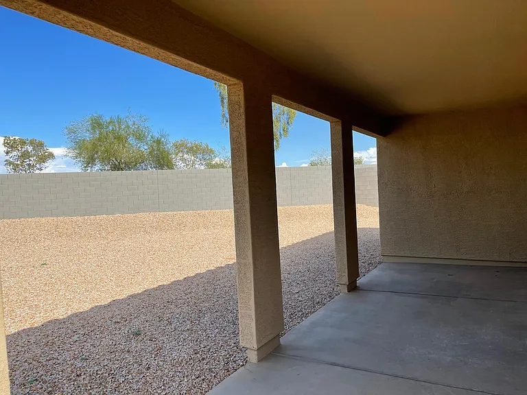 1008 W Nina Dr — Photo 10