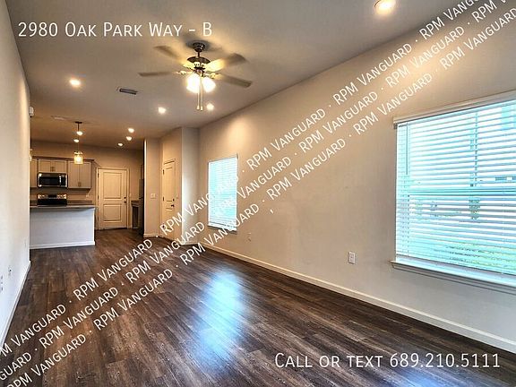 5th image of 2980 Oak Park Way #B