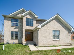 39465 N Lewis Ave, Beach Park, IL 60099