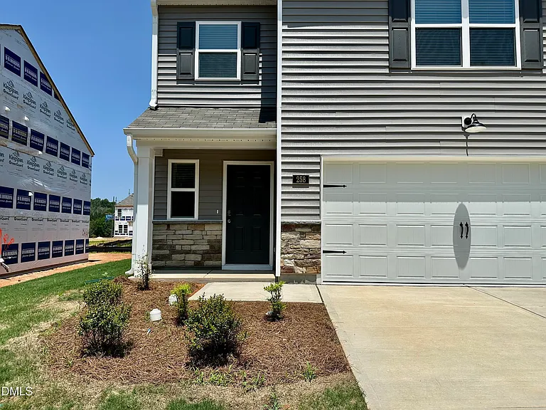 258 Bay Laurel Dr — Photo 2