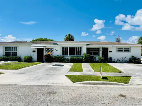 957 W 7th Street, Riviera Beach, FL 33404