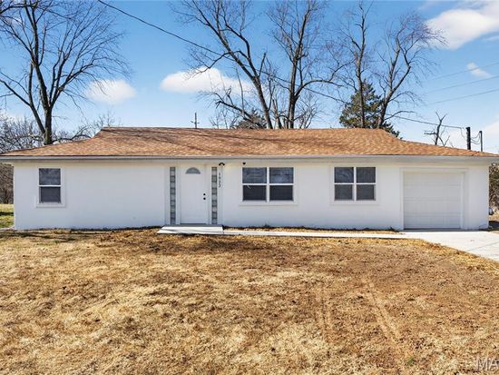 1923 Ridgeway Dr, Arnold, MO 63010