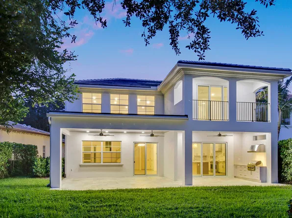 754 Bocce Court, Palm Beach Gardens, FL 33410