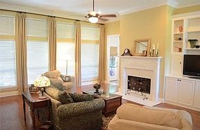 4th image of 7219 Brookwood Dr