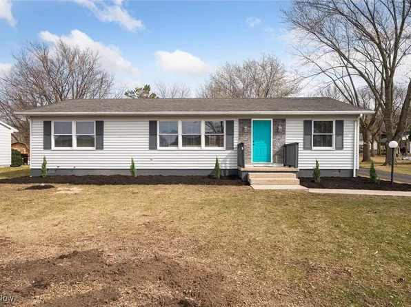 97 N Margaret Dr, Lakeside Marblehead, OH 43440