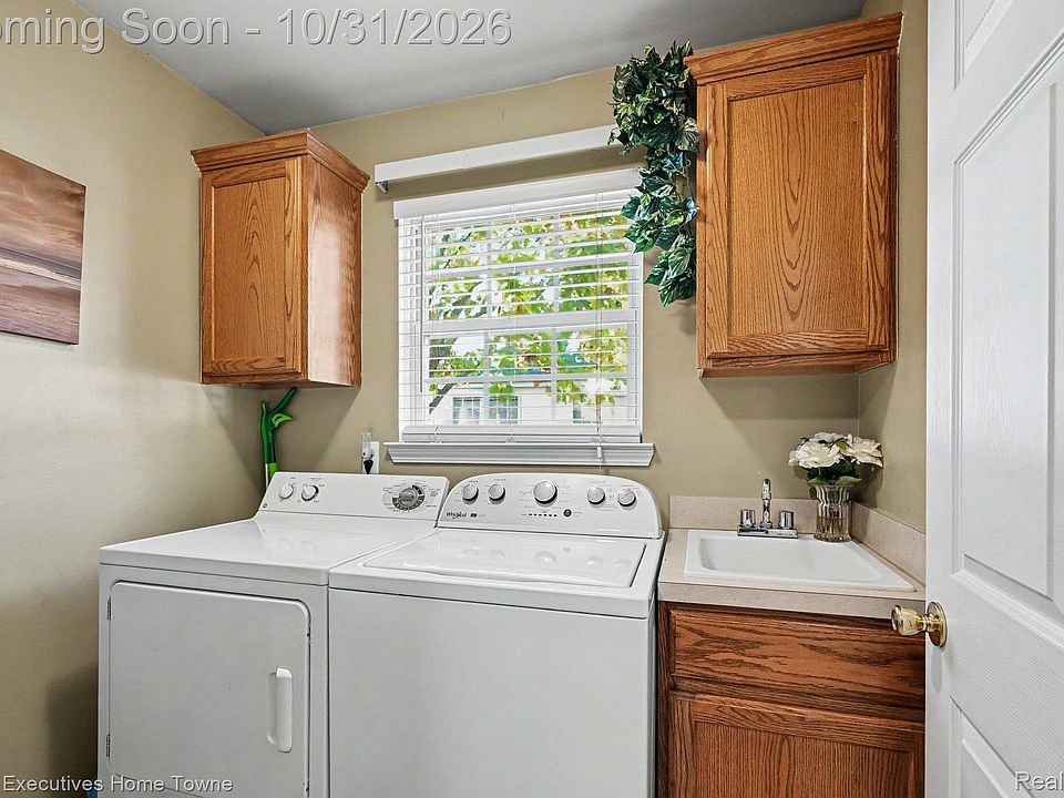 11429 Patricia Ct, photo 18
