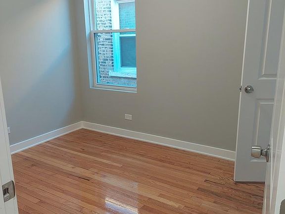 3rd image of 4117 S Albany Ave #2