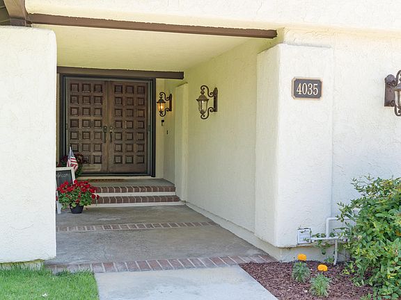 3rd image of 4035 Calle Del Sol