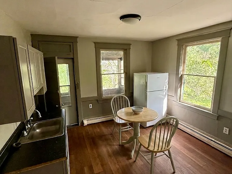 39 Kenmore Ave #3 — Photo 7